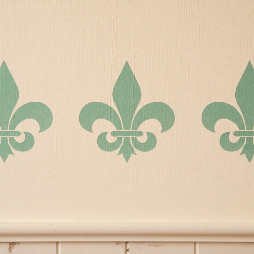 Fleur De Lis Stencil - Design 2