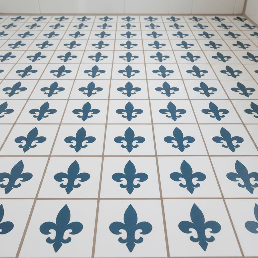 Fleur De Lis Stencil - Design 3