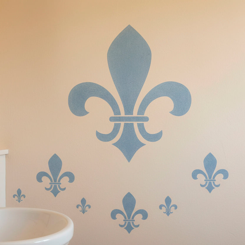Fleur De Lis Stencil - Design 4